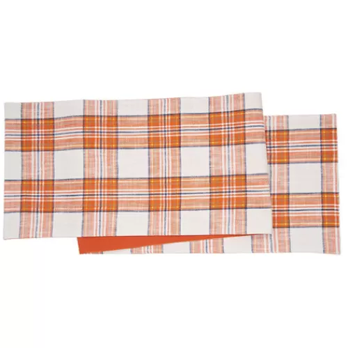 Tabletop>Tannenbaum Holiday Shop Gibson Plaid Runner